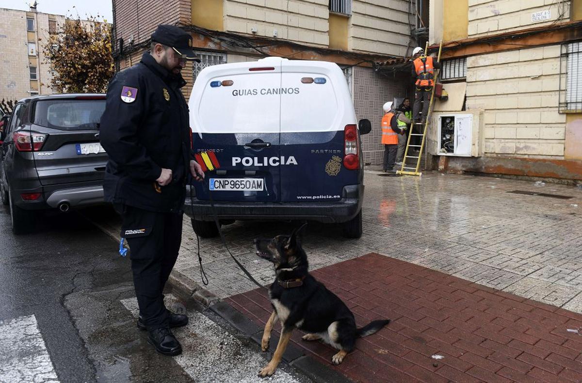 Las imágenes de la redada contra el narcotráfico en el Polígono de La Paz en Murcia Las imágenes de la redada contra el narcotráfico en el Polígono de La Paz en Murcia