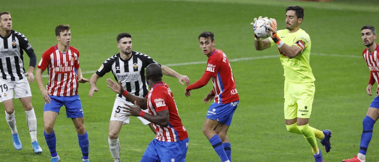 El partido del Sporting ante el Castellón, en imágenes