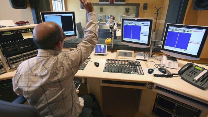 La cara i creu de la ràdio