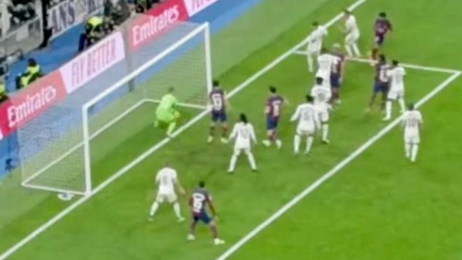 Real Madrid - FC Barcelona | El gol fantasma de Lamine