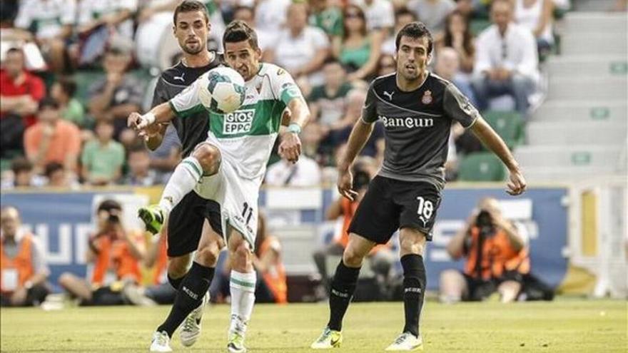 Coro liquida al Espanyol en el campo del Elche (2-1)