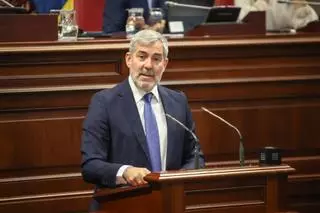 Fernando Clavijo, investido presidente de Canarias