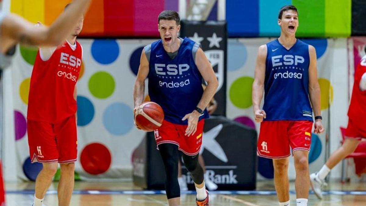 Jaime Pradilla y Xabi López-Arostegui, convocados con España para el EuroBasket 2022