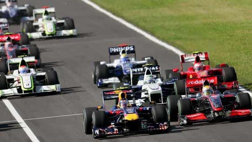 Vettel conserva la primera posición en la salida del Gran Premio de Japón