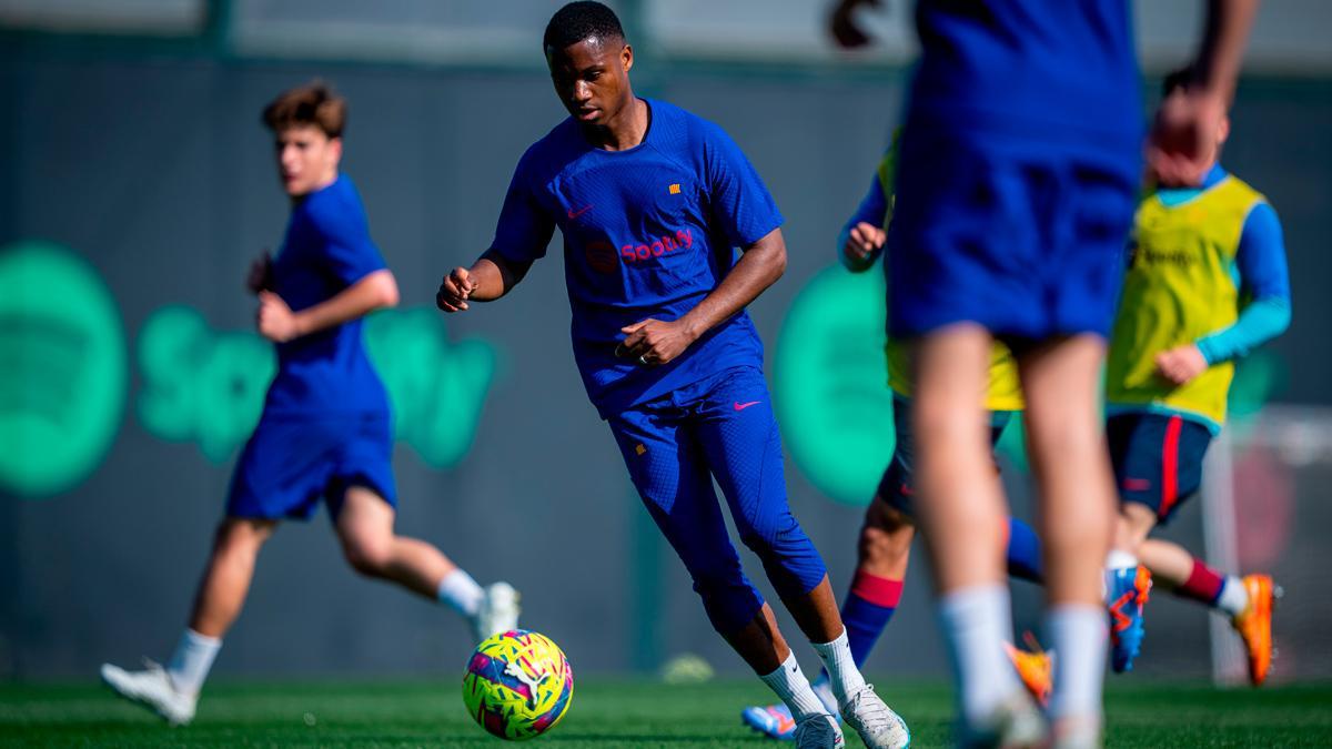 Ansu Fati, durante un entrenamiento