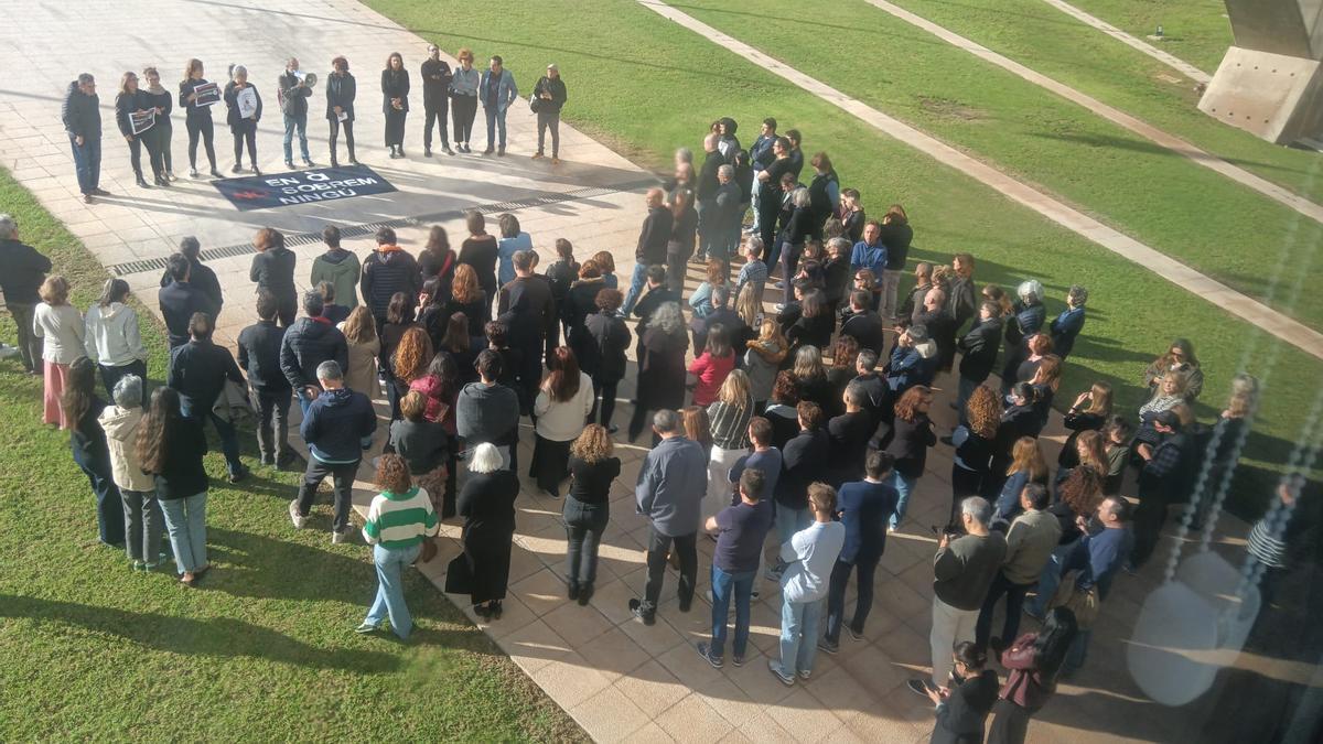 Protesta de los trabajadores de À Punt, este viernes.