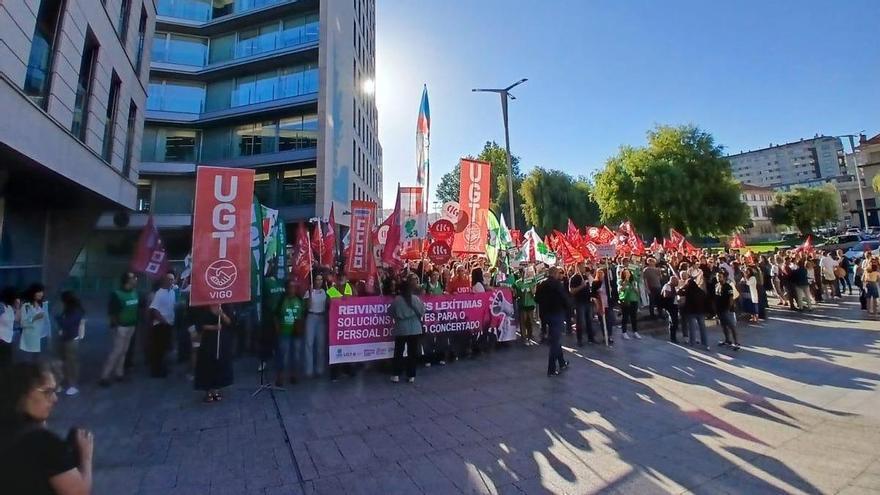 La educación concertada se planta ante la Xunta en Vigo: «Solo la homologación de las condiciones laborales»