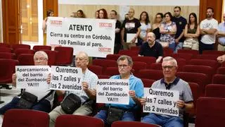 El Pleno de Córdoba muestra su apoyo a la plantilla y pide a Atento que reconsidere su decisión