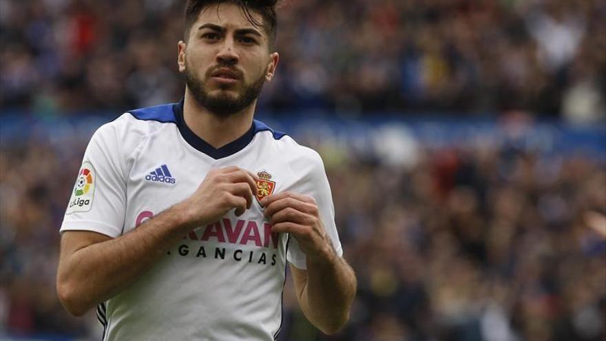 El Real Zaragoza mejora el contrato de Guti y amplía un año más el de Papu