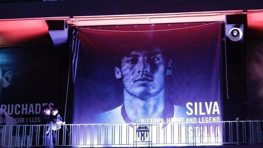 Así ha sido el homenaje a David Silva como Leyenda VCF