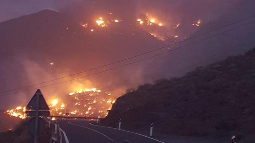 Grave incendio en Gran Canaria