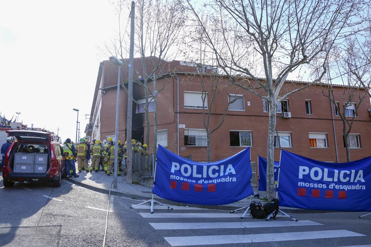 Tres muertos en el incendio de un edificio en Rubí