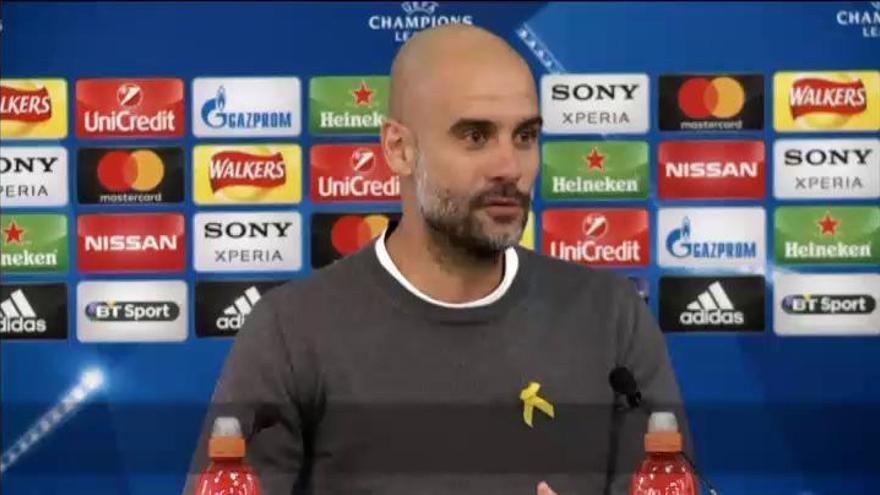 Guardiola: "A Mateu Lahoz le conozco de España, le gusta ser diferente"