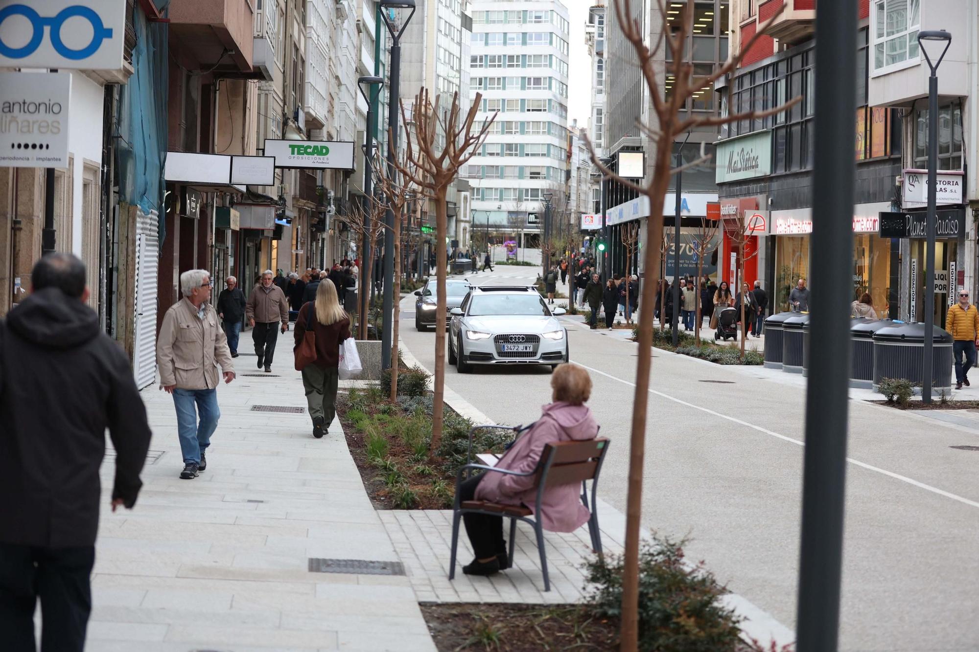 La calle San Andrés reabre al tráfico