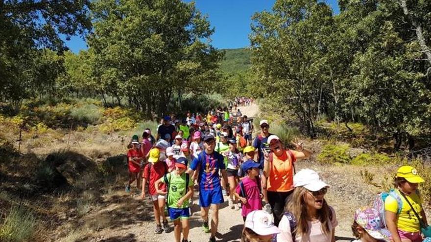 87 niños participan en el campamento parroquial