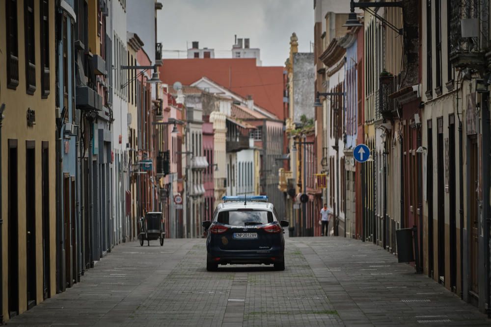 Parón de actividades en La Laguna  | 30/03/2020 | Fotógrafo: Andrés Gutiérrez Taberne