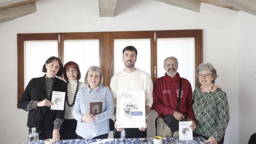 «Barri», la obra de teatro que celebra los 50 años del Puig de Sant Pere con un homenaje a varias figuras históricas del barrio