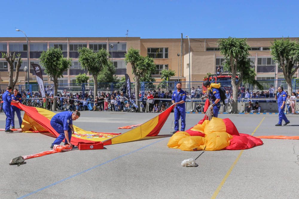 Romería de San Cristóbal y exhibición de las Fuerzas Armadas en Redován