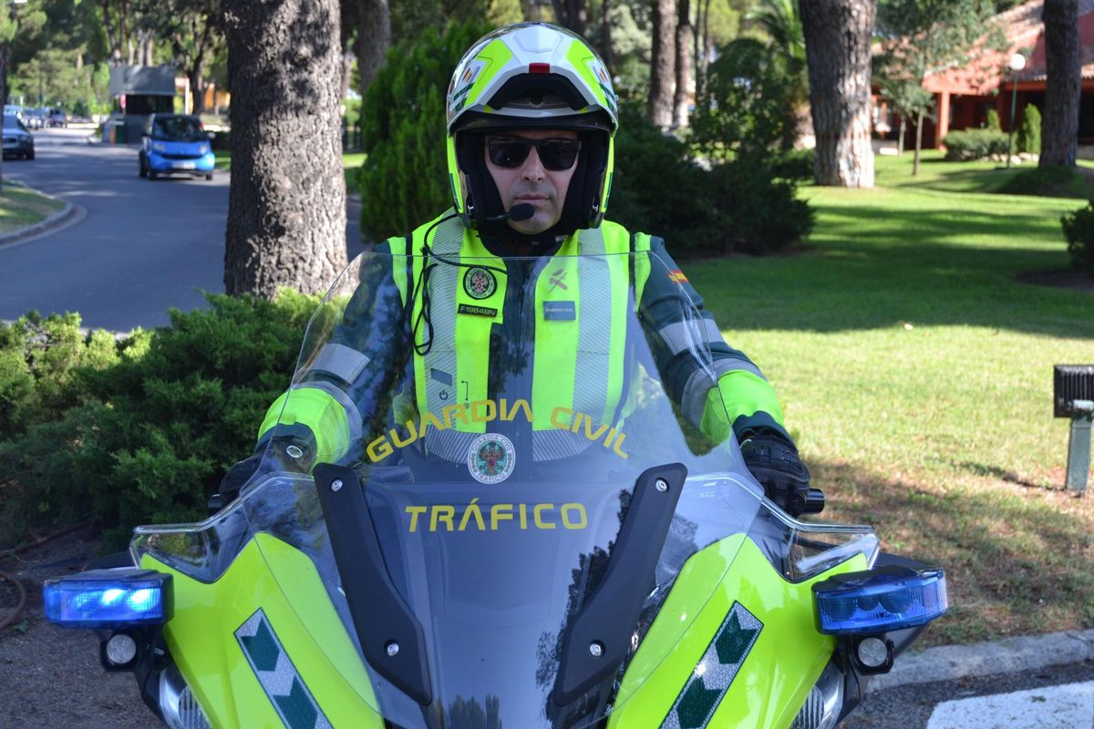 La Guardia Civil recibirá 4.262 nuevos chalecos con airbag de la mano de FECSA