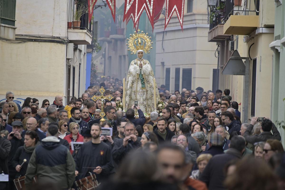 Así ha sido la salida de la patrona de Elche en romería