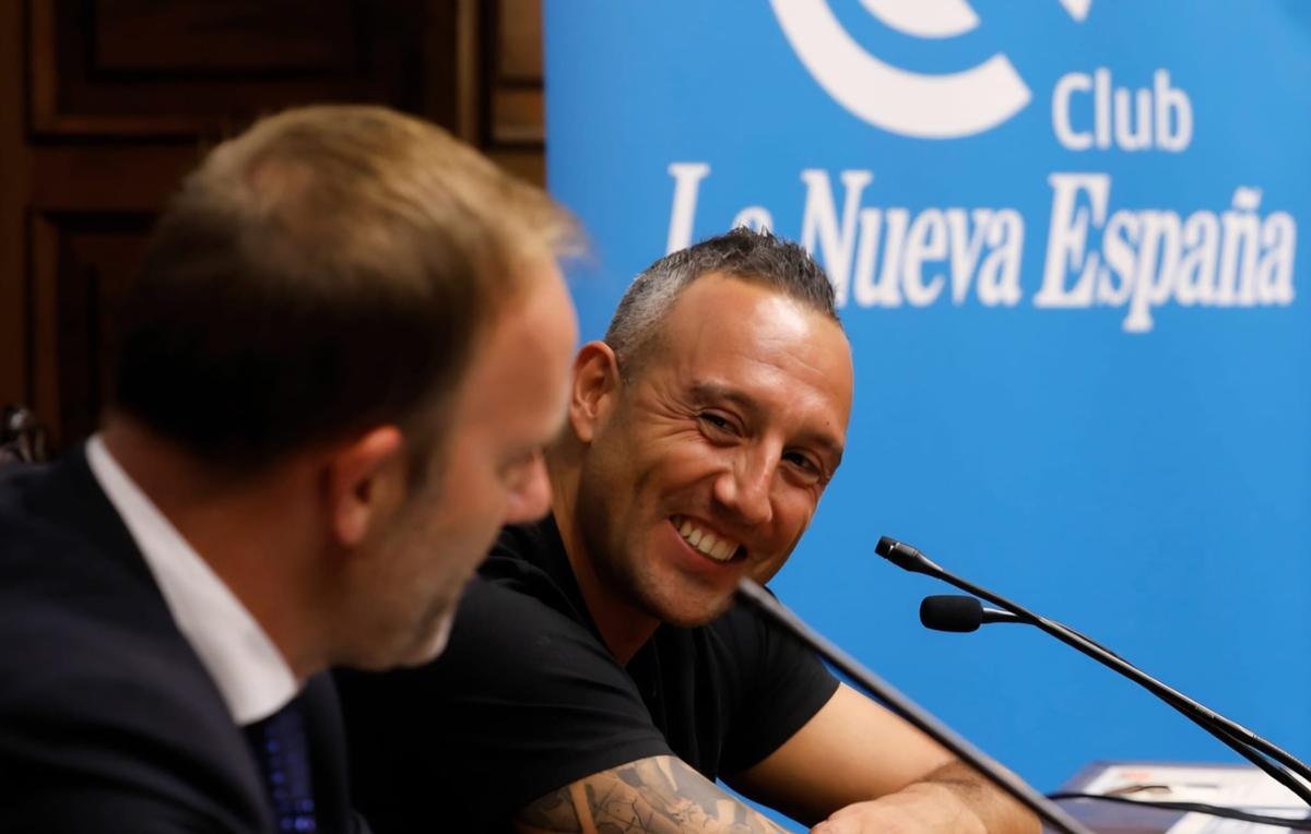 Sid Lowe y Cazorla.