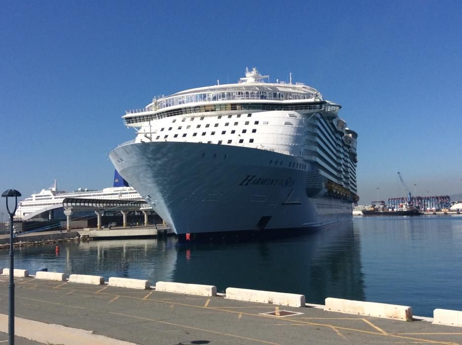 Passegem per l'interior del Harmony of the Seas, el creuer més gran del món, que aquest estiu tindrà base a Barcelona