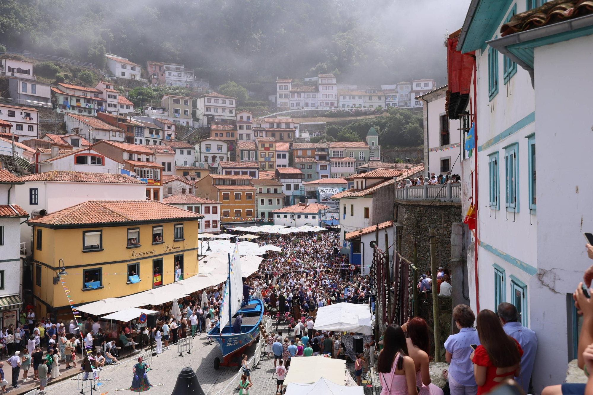 EN IMÁGENES: así fue el día de L'Amuravela en Cudillero
