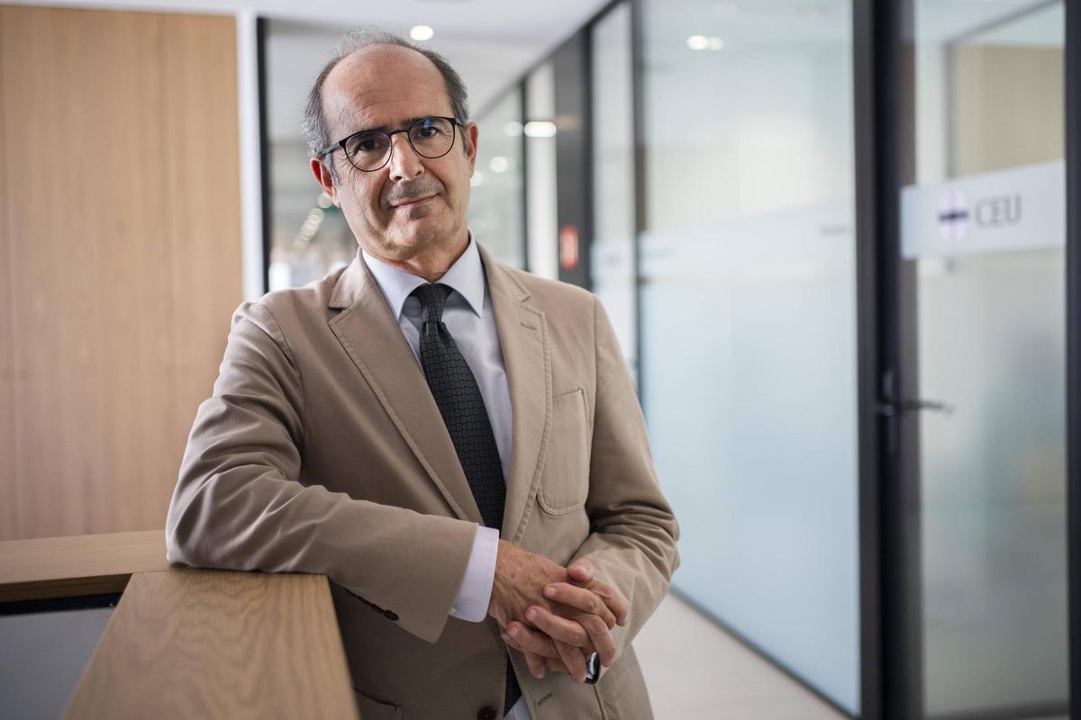 El rector de la  CEU Cardenal Herrera, Higinio Marín.