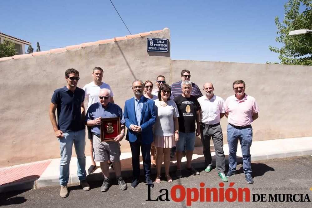 Calle al profesor Walker en la pedanía caravaqueña