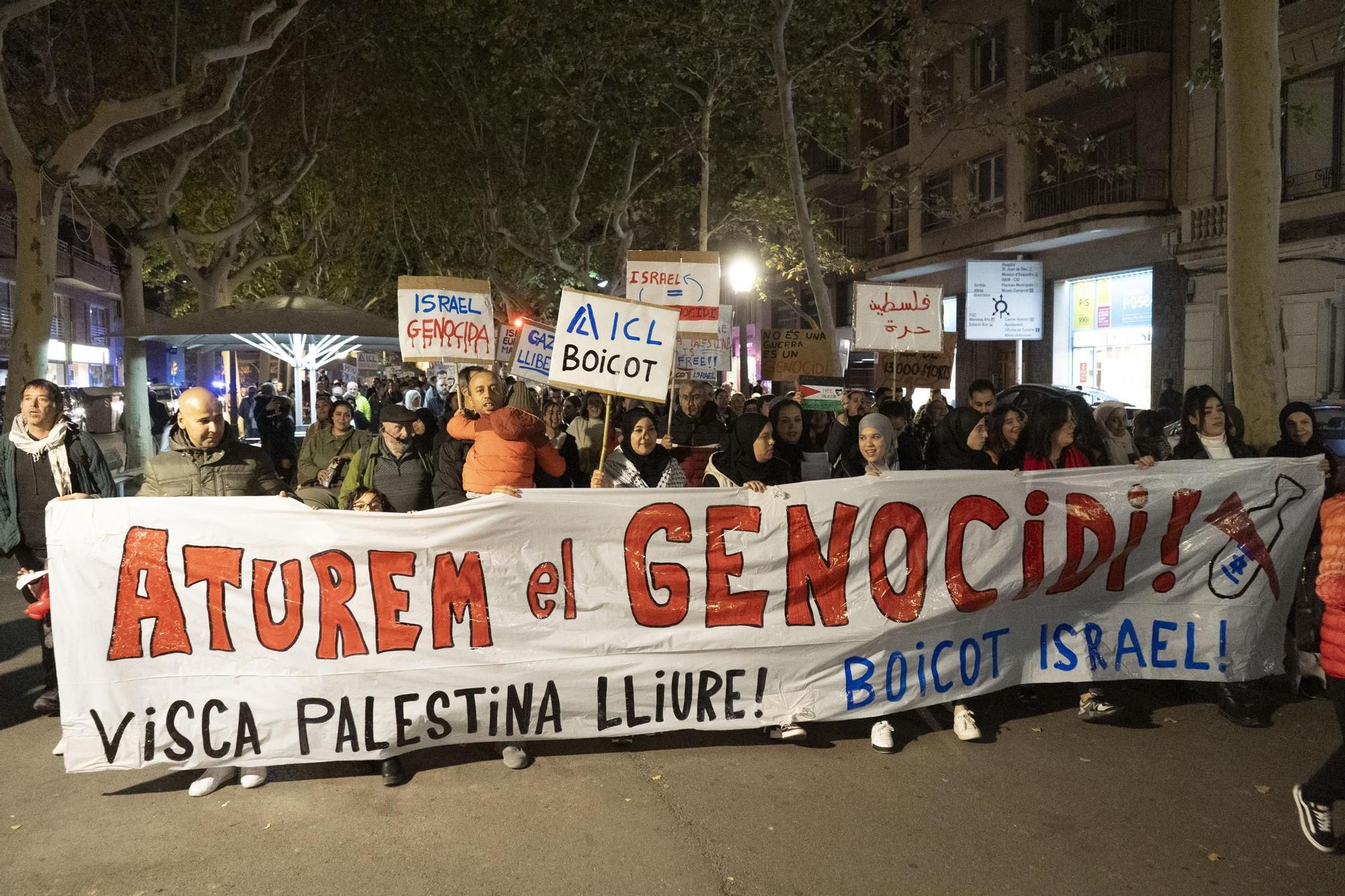 Les imatges de la manifestació a favor de Palestina a Manresa