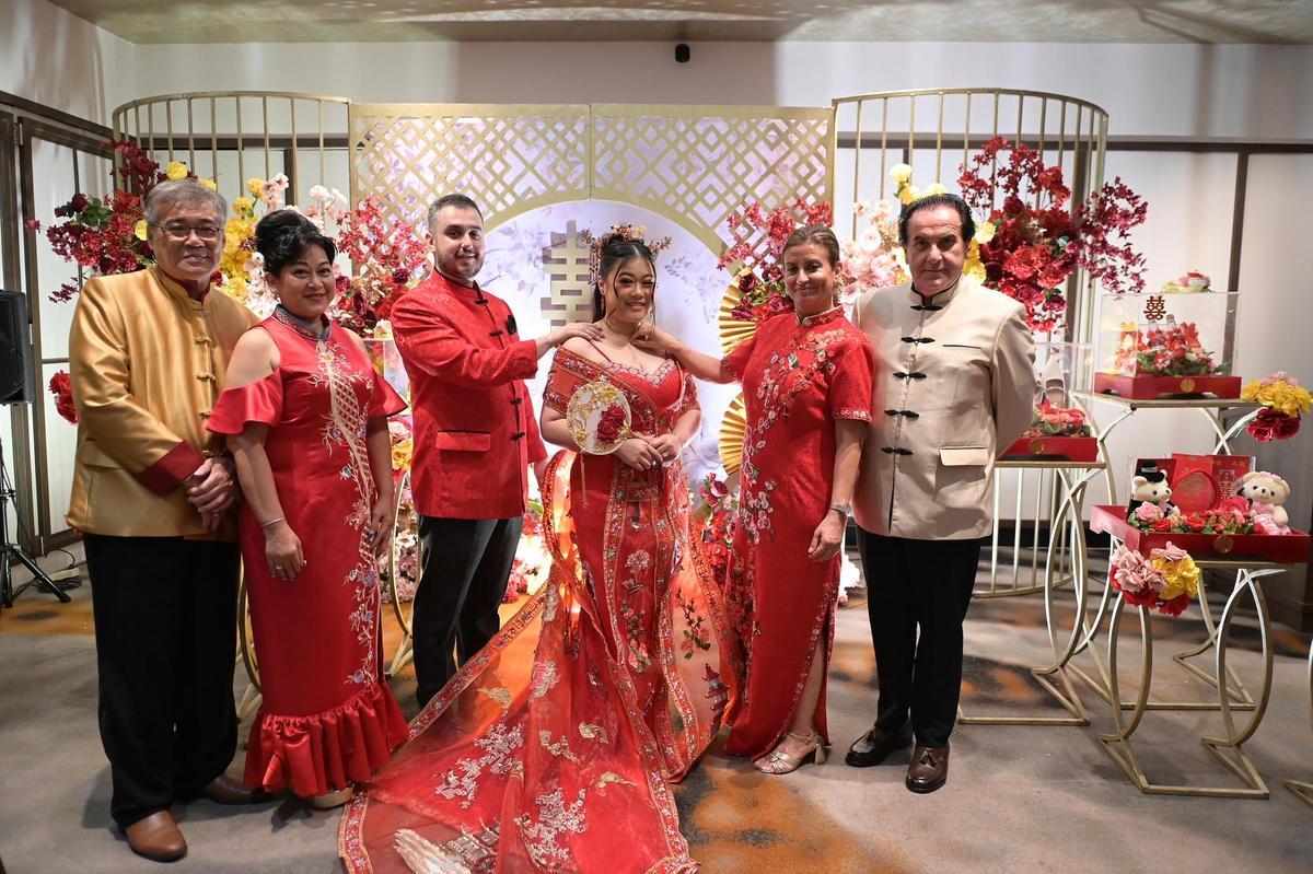 Fotogalería | La boda de un extremeño en Indonesia, en imágenes