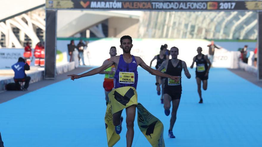 Meta del 10K Valencia Trinidad Alfonso.