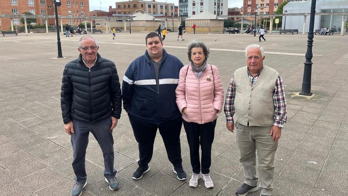 El Coto celebra el proyecto para la reforma de la plaza de la República en Gijón.