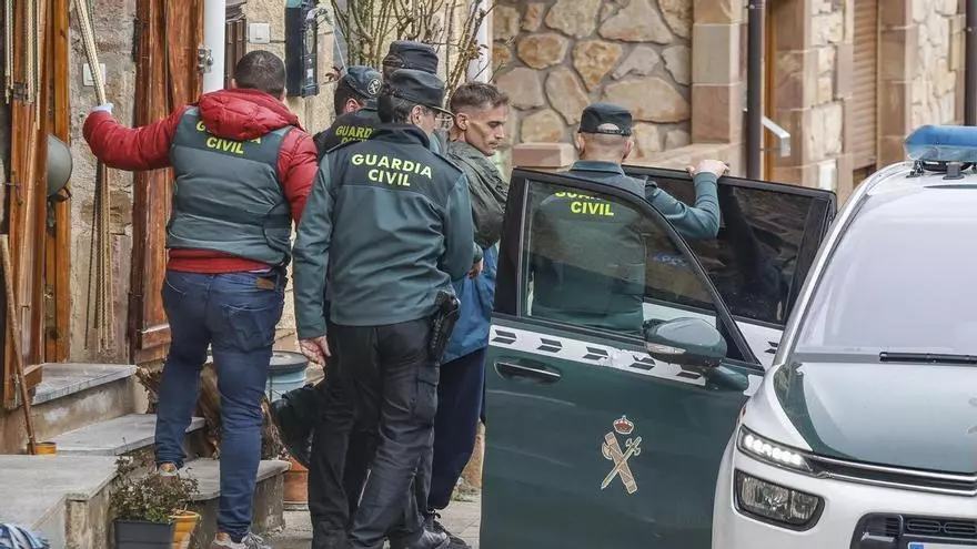 Detenido un hombre tras secuestrar a un taxista en Madrid
