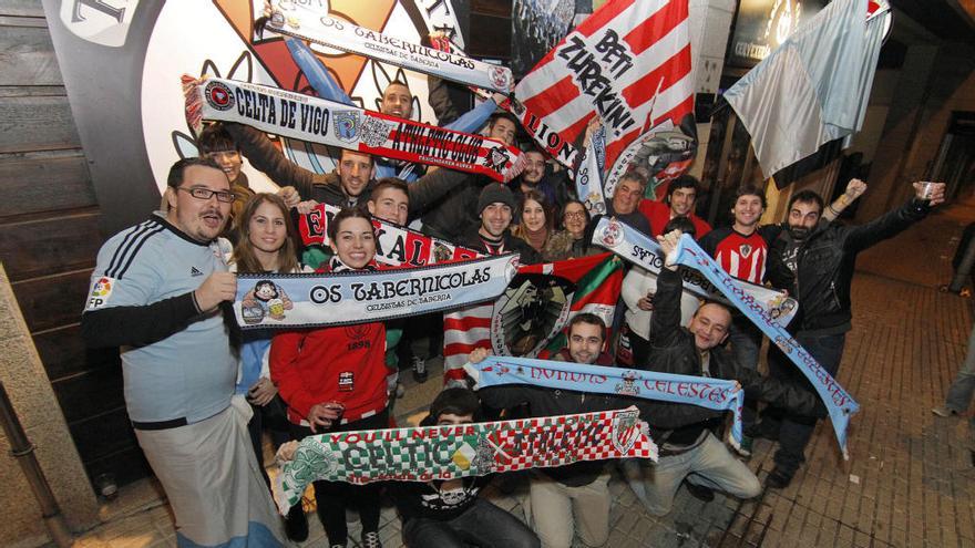 Las aficiones del Celta y el Athletic, hermandas antes de un partido // FDV