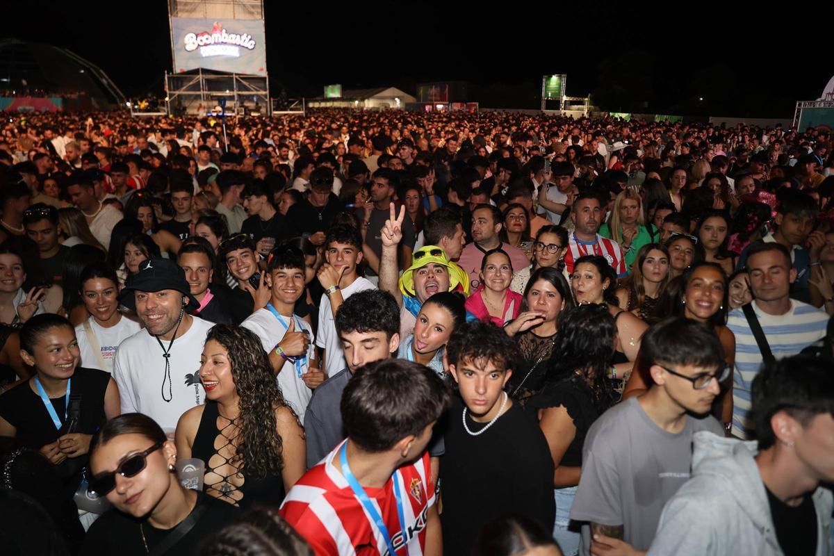 Asistentes al Boombastic