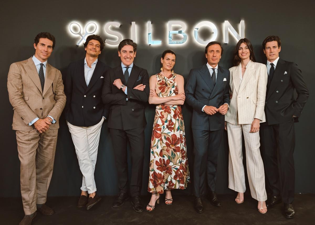 De izquierda a derecha Beltrán Lozano, Javier De Miguel, Pablo López, Alejandra de Rojas, Juan Jurado, Davinia Pelegrí, Oriol Elcacho.