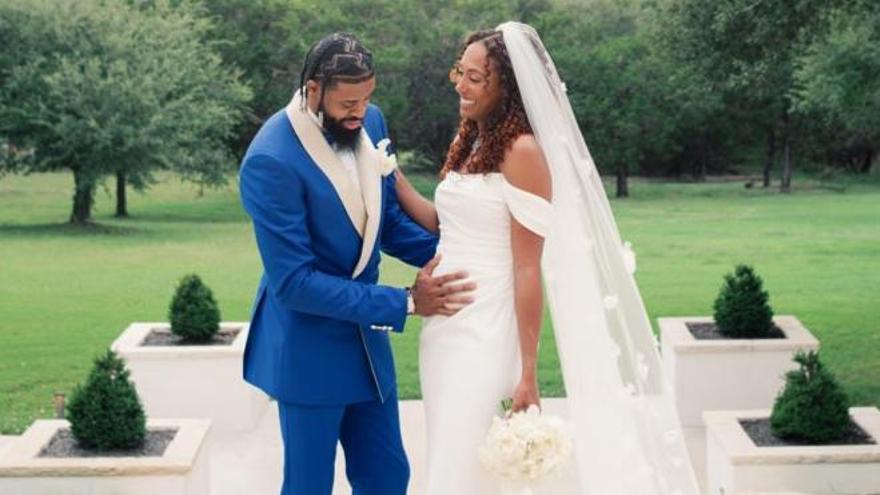 DJ Stephens y Loyd, durante su boda el pasado verano.