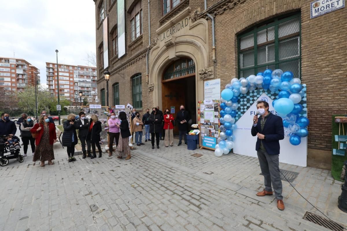 La Caridad sale a la calle Moret para trasmitir un mensaje a todos los zaragozanos