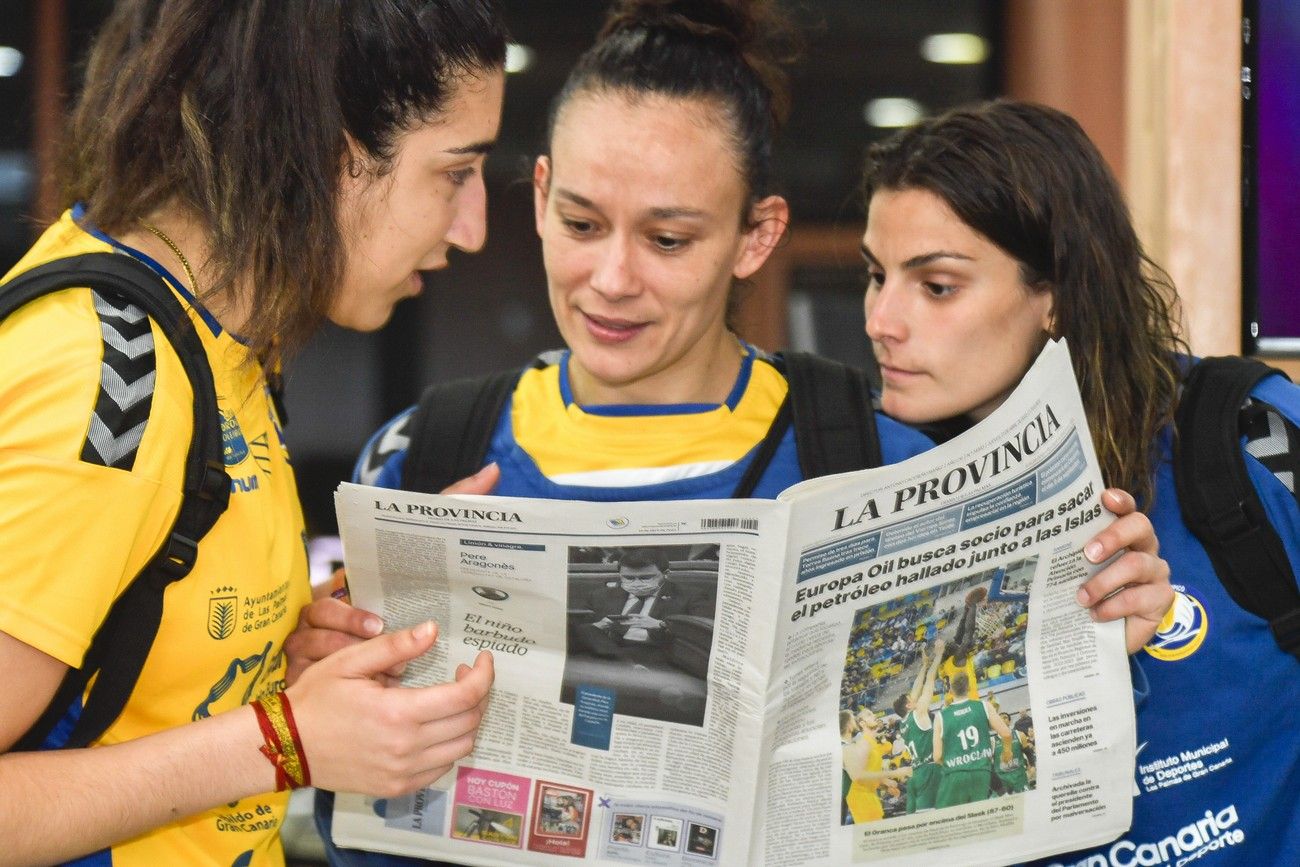 Visita a LA PROVINCIA del equipo de voleibol Gran Canaria Urbaser