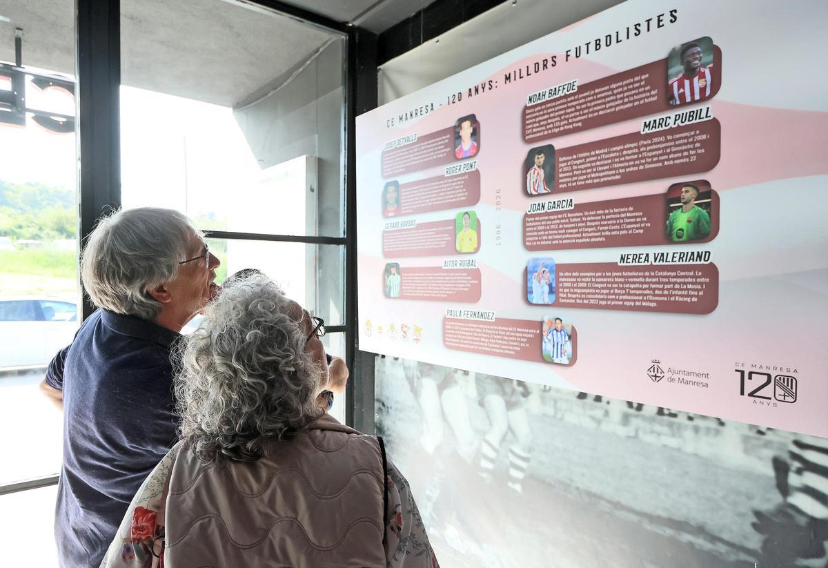 Totes les fotos de la inauguració de l'exposició dels 120 anys del CE Manresa Totes les fotos de la inauguració de l'exposició dels 120 anys del CE Manresa