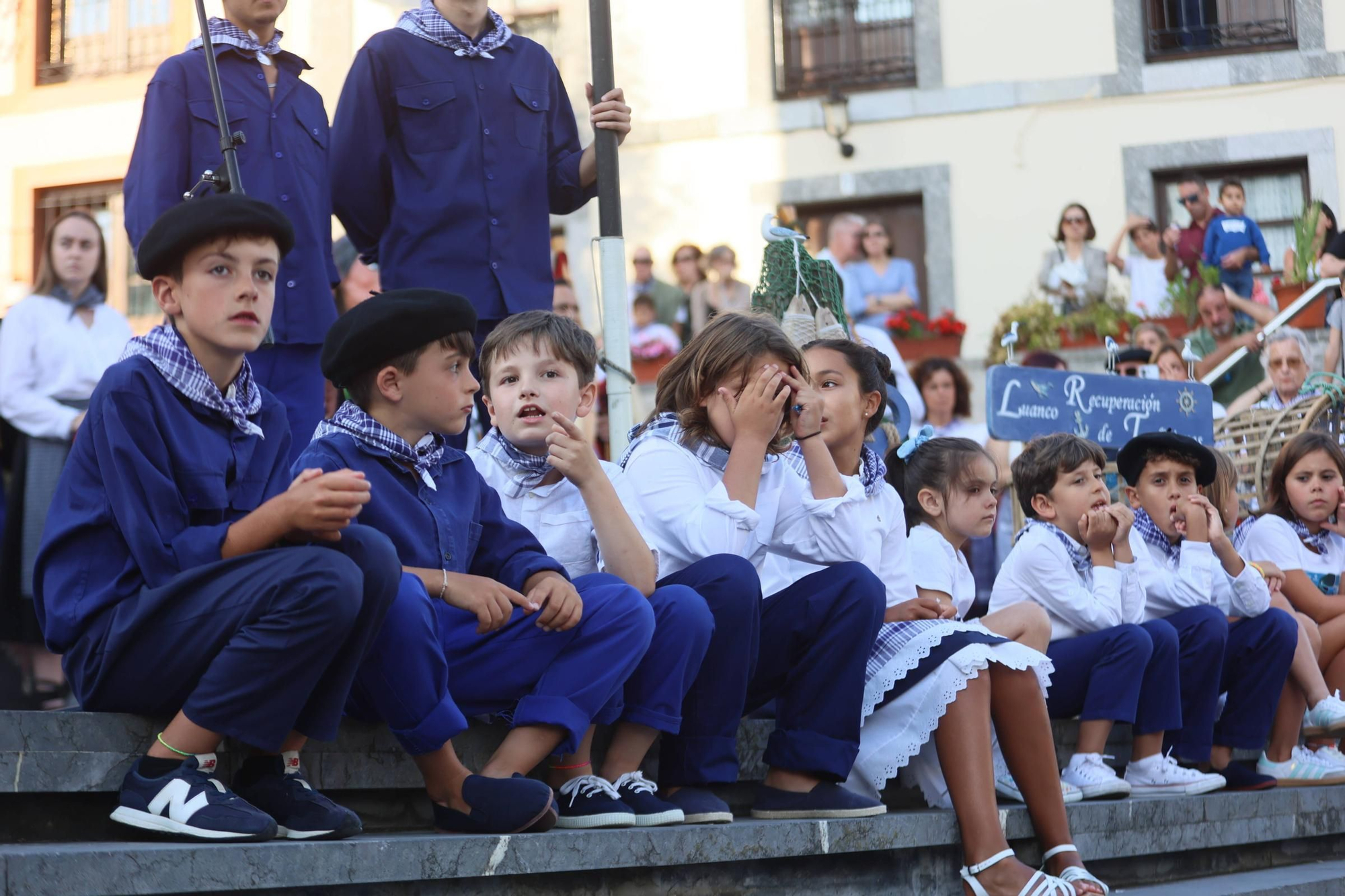 EN IMÁGENES: La procesión de "la llamada de la mar" en el Carmen de Luanco