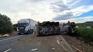 Tallada l’AP-7 més de 30 hores després d’una col·lisió