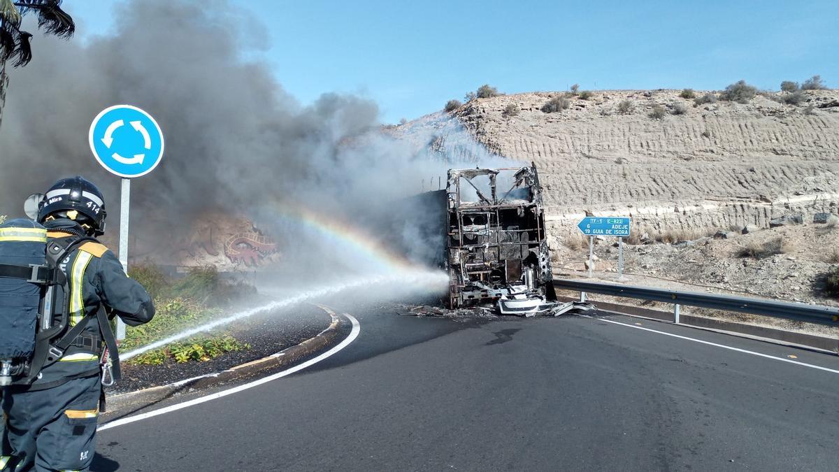 Incendio en el sur de Tenerife