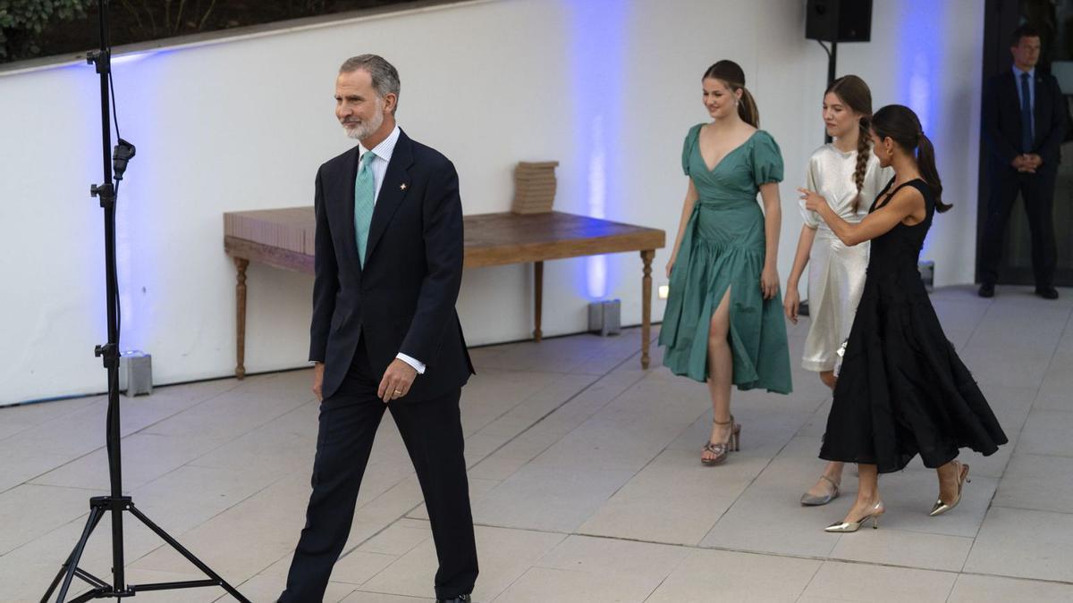 El Rey Felipe y Leticia junto a la princesa Leonor y la Infanta Sofía durante los premios Princesa de Girona.