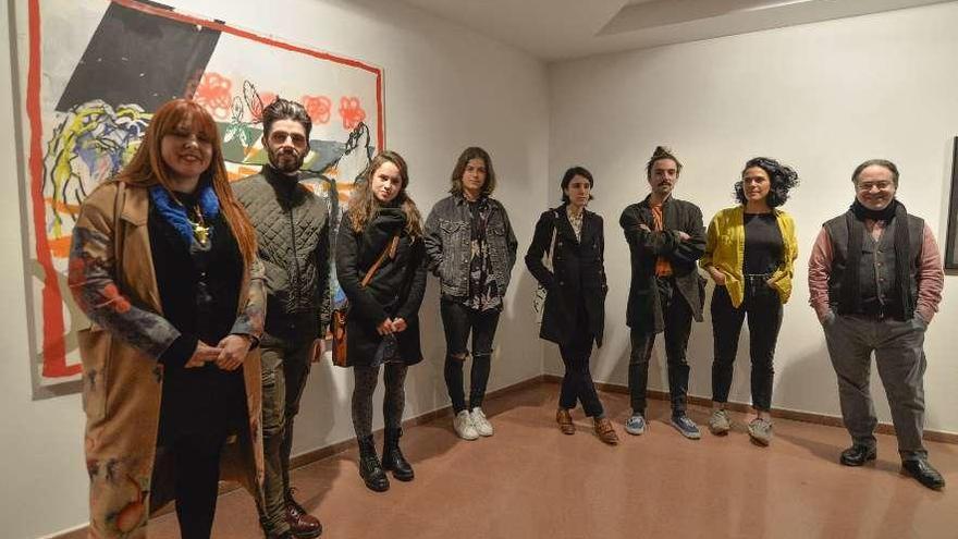 Por la izquierda, Nerea S. Lorences, Juan Falcón, Andrea Rubio, Sabela Prendes, Ana Pérez Valdés, Manuel García Fernández, Tanja Blanco y Luis Feás, ayer, en el CMAE de Avilés.