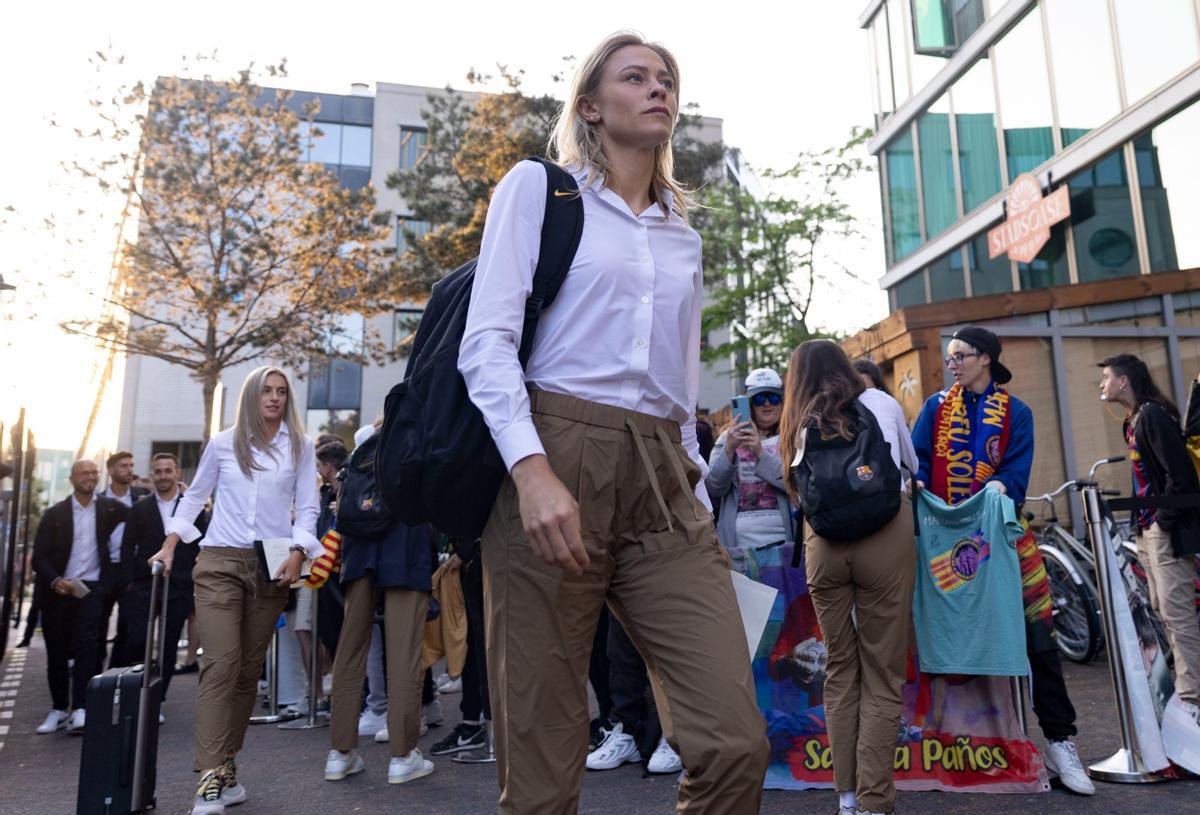 Así fue la llegada a Eindhoven del FC Barcelona