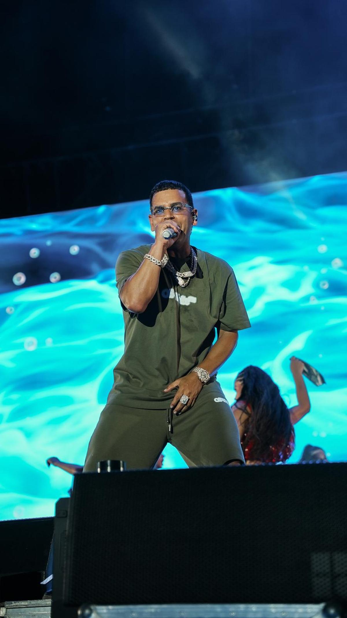 Tito El Bambino durante una actuación.