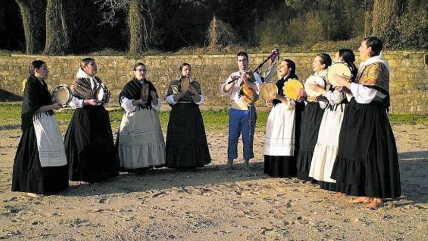 O grupo As Xeiteiras, na súa actuación para o programa da TVG.