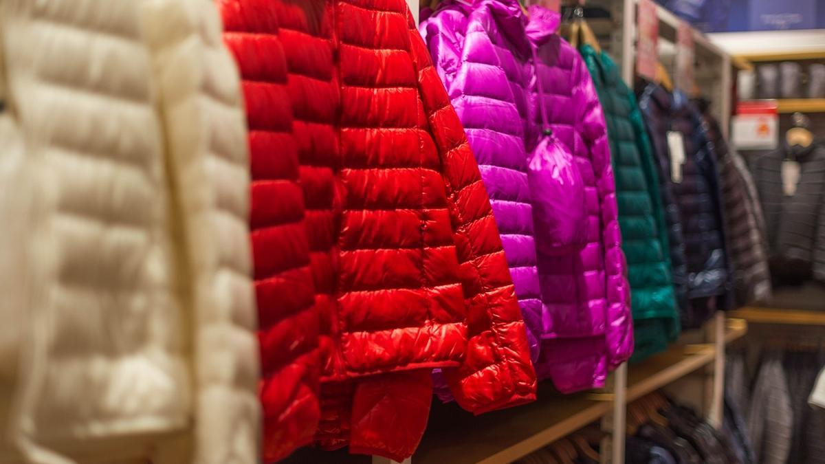 Cómo lavar las chaquetas de plumas en casa: olvídate de la lavandería.